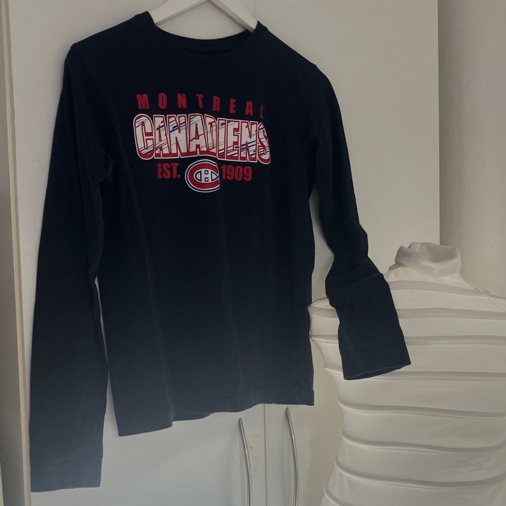 Montreal Canadiens Navy Blue Long Sleeve Shirt